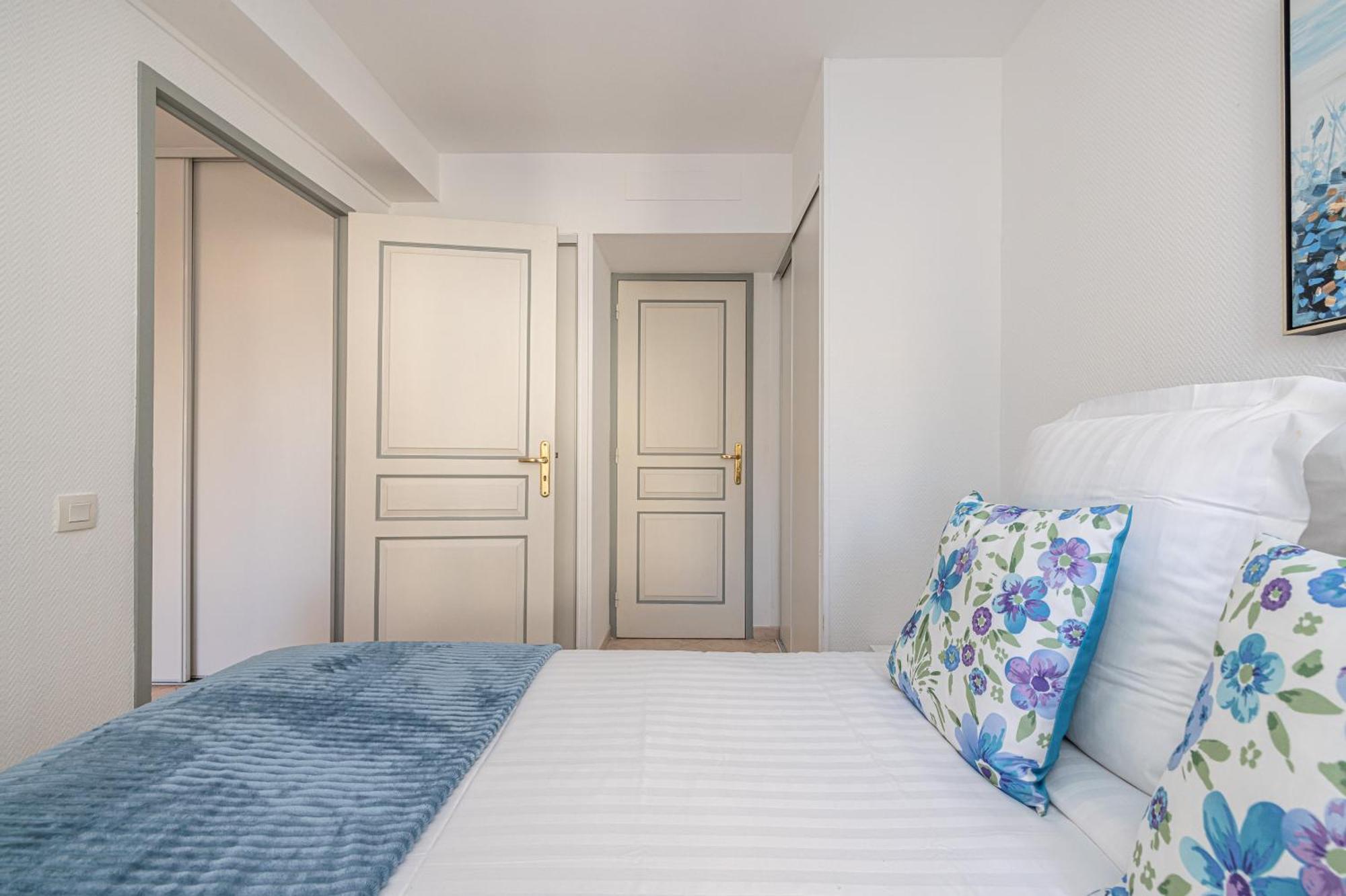Apartment Eden Park 2 Piece, Clim, Parking
